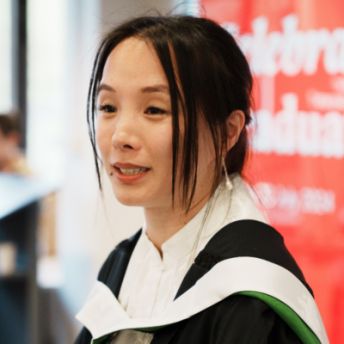 Chencen (Janice) Zhang, a University of Leeds online Masters student.